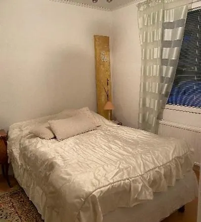 Omakotitalo Max Kuudelle Lahella Powerparkia Apartman
